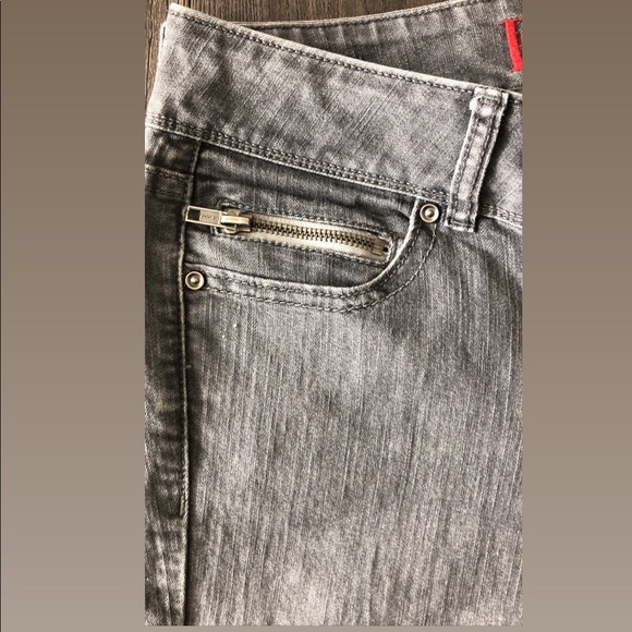 Elle Skinny Jean 4/$25 - Picture 7 of 8